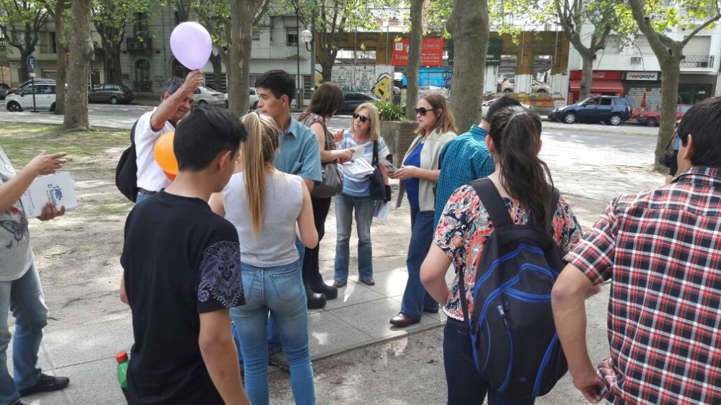 ACTIVIDAD DÍA MUNDIAL DE LA ARTRITIS EN LA PLATA